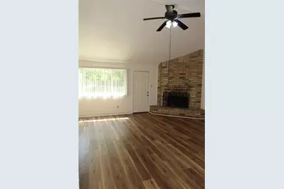 17122 Coachmaker Drive, Friendswood, TX 77546 - Photo 4