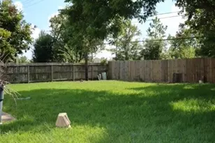 17122 Coachmaker Dr, Friendswood, TX 77546 - Photo 10