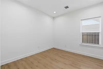 8316 Corinth Street #D, Houston, TX 77051 - Photo 18