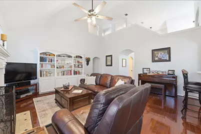 3803 Heritage Colony Drive, Missouri City, TX 77459 - Photo 10