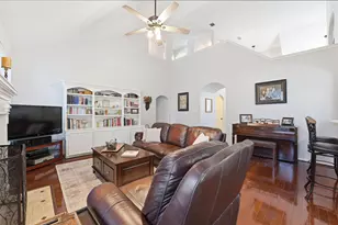 3803 Heritage Colony Dr, Missouri City, TX 77459 - Photo 10