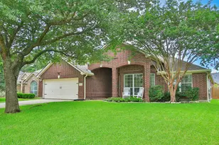 9138 Running Eagle Falls Falls, Tomball, TX 77375 - Photo 2