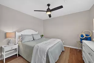 615 Warsaw St, Bayou Vista, TX 77563 - Photo 18