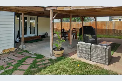 1702 Alabama Street, Baytown, TX 77520 - Photo 28