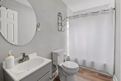 1702 Alabama Street, Baytown, TX 77520 - Photo 24
