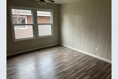 201 Smith Street, Clute, TX 77531 - Photo 8