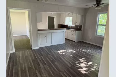 201 Smith Street, Clute, TX 77531 - Photo 6