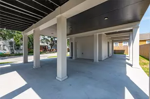 1102 36th St, Galveston, TX 77550 - Photo 4