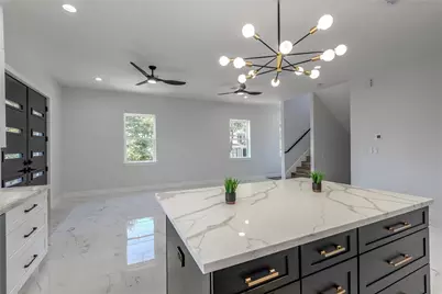 1102 36th Street, Galveston, TX 77550 - Photo 12