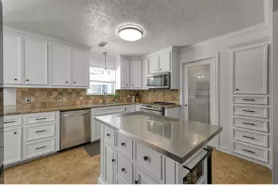 6107 Craigway Road, Spring, TX 77389 - Photo 8