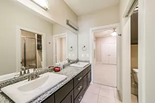 5425 Hidalgo St, Houston, TX 77056 - Photo 38
