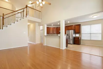 31 Ginger Springs Place, The Woodlands, TX 77385 - Photo 2