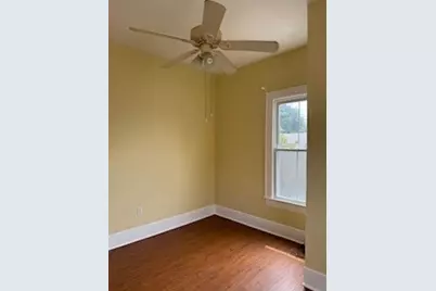 2619 Avenue O 1/2, Galveston, TX 77550 - Photo 12