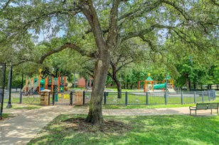 701 Bering Dr, Houston, TX 77057 - Photo 34