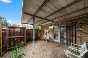 6635 Wanda Ln, Houston, TX 77074 - Photo 10
