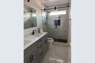 8807 Chelsea Brook Court, Houston, TX 77089 - Photo 2