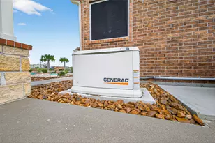 5019 Landon Ln, Baytown, TX 77523 - Photo 40