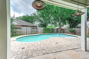 1210 Sandy Plains Ln, Houston, TX 77062 - Photo 32