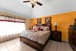 7318 Crestbury Ln, Cypress, TX 77433 - Photo 16