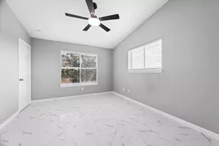 10555 Turtlewood Ct, Houston, TX 77072 - Photo 8