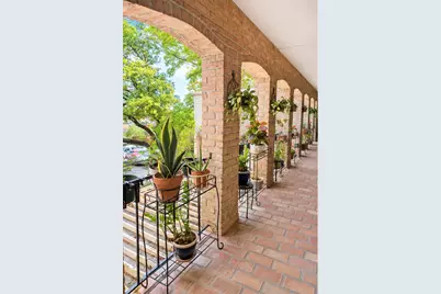 4633 Wild Indigo Street #555, Houston, TX 77027 - Photo 1