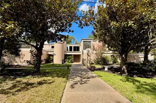 7 Winged Foot Dr, Conroe, TX 77304 - Photo 1