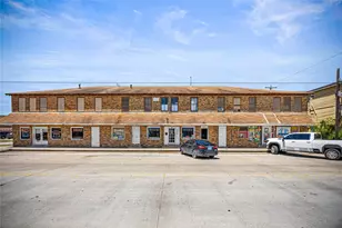 1915 45th St, Galveston, TX 77550 - Photo 1