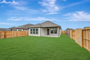 2834 Gdn Mdw St, Fulshear, TX 77423 - Photo 10