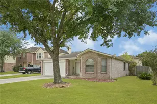 18015 Kirk Forest Ct, Humble, TX 77346 - Photo 2