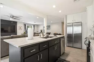 18015 Kirk Forest Ct, Humble, TX 77346 - Photo 10