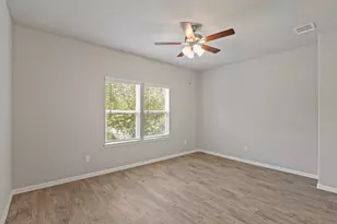 13504 Axel Ln, Houston, TX 77047 - Photo 18