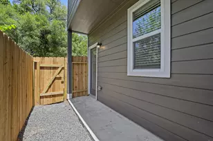 13504 Axel Ln, Houston, TX 77047 - Photo 4