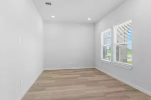 5403 Kingdom Heights Blvd, Rosenberg, TX 77471 - Photo 8
