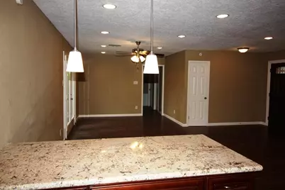 1766 Maux Drive, Houston, TX 77043 - Photo 8