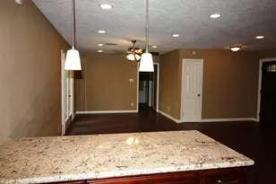 1766 Maux Dr, Houston, TX 77043 - Photo 8