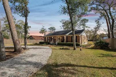 1628 Oak Ridge Drive, Dickinson, TX 77539 - Photo 28