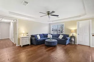 1628 Oakridge Dr, Dickinson, TX 77539 - Photo 4