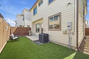 8816 Hollister Square Ct, Houston, TX 77080 - Photo 30