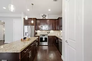 8816 Hollister Square Ct, Houston, TX 77080 - Photo 16