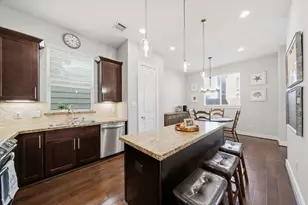 8816 Hollister Square Ct, Houston, TX 77080 - Photo 10