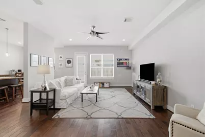 8816 Hollister Square Court, Houston, TX 77080 - Photo 6