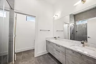1215 Summer St, Houston, TX 77007 - Photo 12