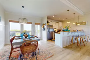 708 Cameron Circle, Crystal Beach, TX 77650 - Photo 20