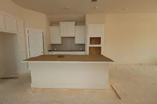 6929 Nubuck Dr, Montgomery, TX 77316 - Photo 2
