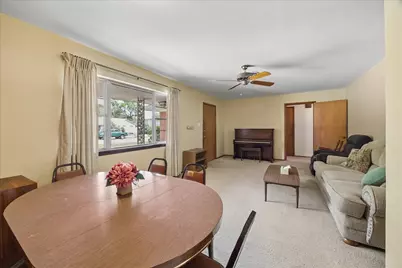 6131 Birdwood Road, Houston, TX 77074 - Photo 2