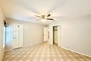 15126 Turkey Creek Dr, Houston, TX 77079 - Photo 18