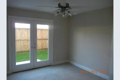 8727 Bryam, Houston, TX 77061 - Photo 4