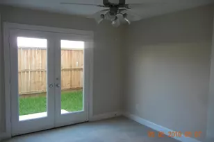 8727 Bryam, Houston, TX 77061 - Photo 4
