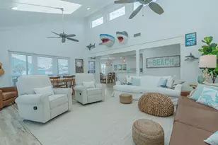 13826 Pirates Beach Blvd, Galveston, TX 77554 - Photo 12