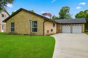 15714 Wandering Trail, Friendswood, TX 77546 - Photo 24